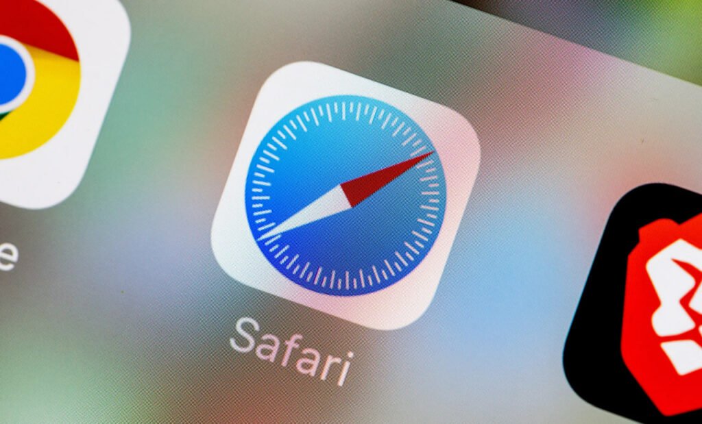 1699173483 305 سافاری سه مرورگر مجزا است