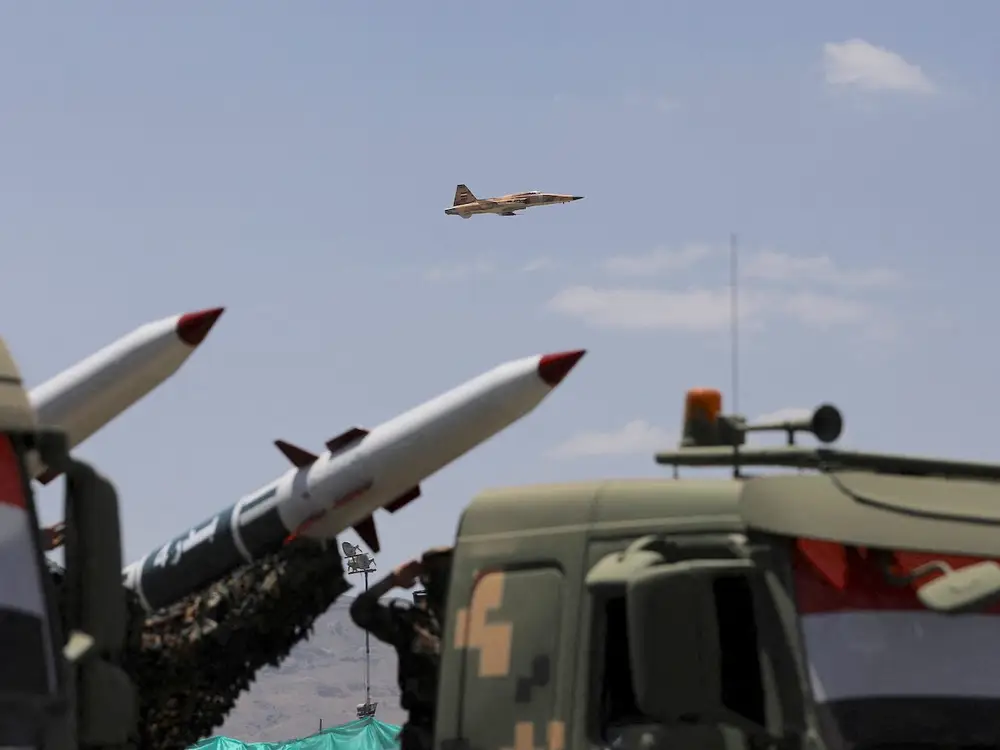 ماجرای تنها جت جنگنده اف-5 حوثی های یمن چیست؟