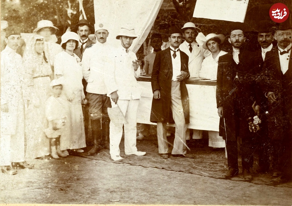 1707749241 745 جشن تولدی که سفارت روسیه برای شاه قاجار گرفتعکس