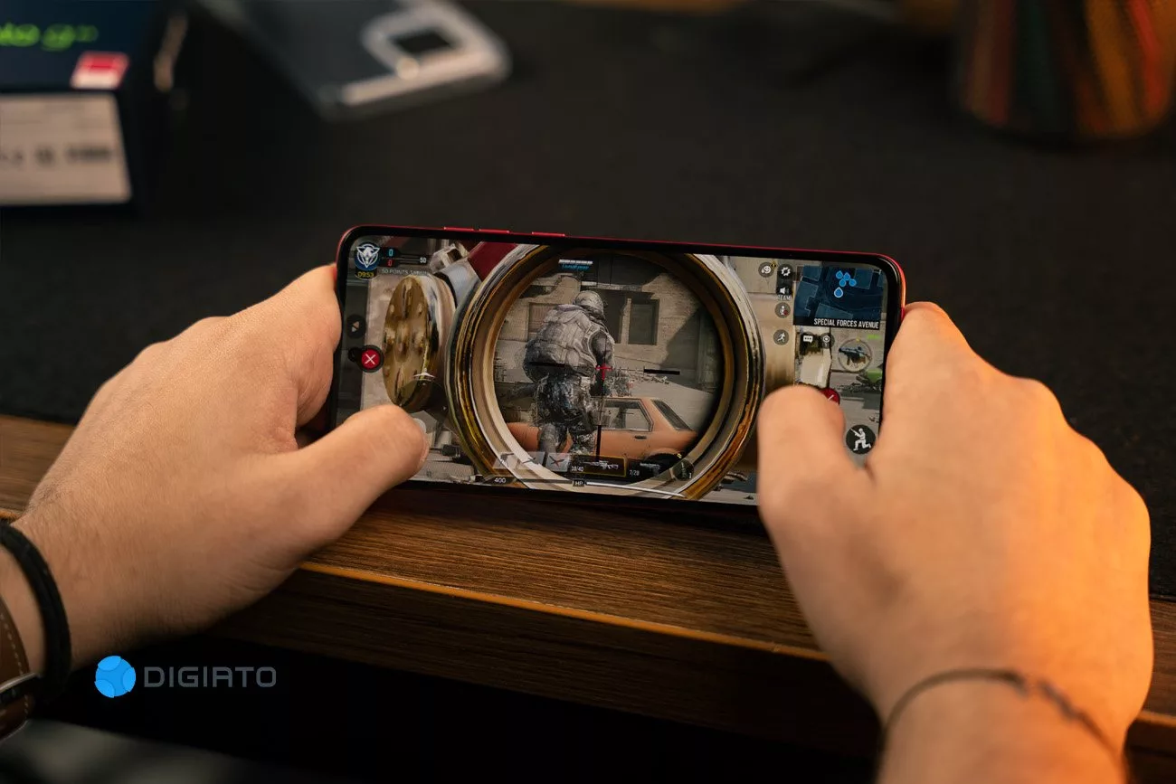 بررسی موتورولا موتو G84