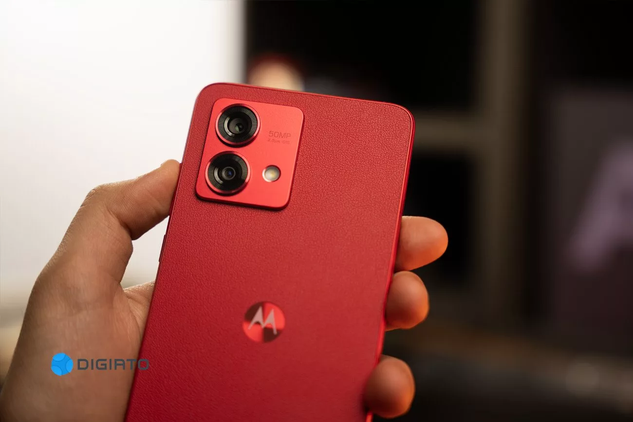 بررسی موتورولا موتو G84