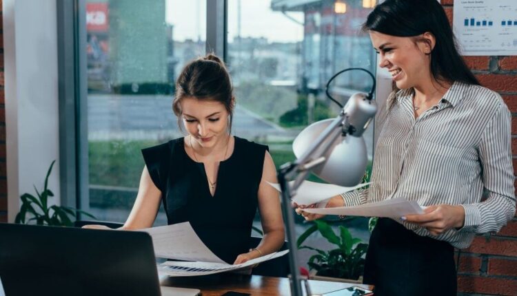 1723728303 805 ۲۷ ایده شغل دوم دو نظر پول‌ساز برای در