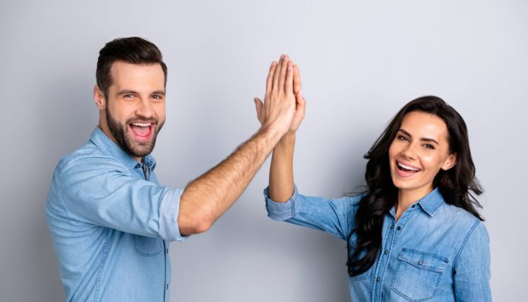 چطور بفهمیم رابطه عاطفی ما سریع پیش می‌رود یا نه؟