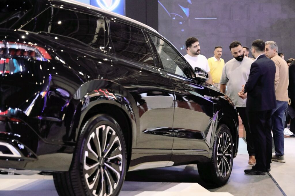 1731078943 758 درخشش لوکانو؛ استقبال بی‌نظیر از محصولات تازه در نمایشگاه ماشین