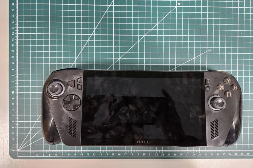 تصاویر کنسول دستی مشترک ایسوس و مایکروسافت فاش شد